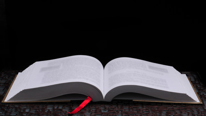 清明节过路费免费吗2024(清明节过路费免费吗2025)